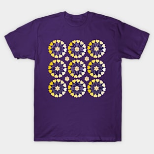 Yellow hearts pattern T-Shirt